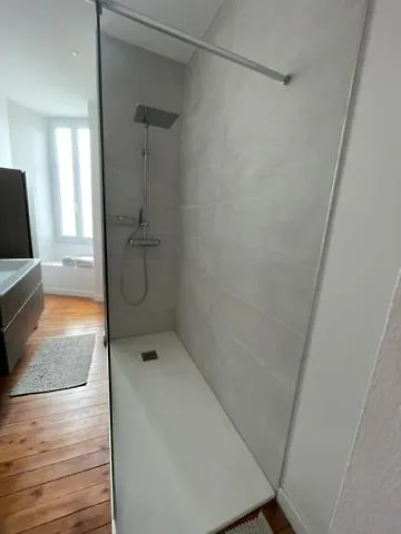 Hébergement de vacances Maison 15 Mins Du Mans La Suze-sur-Sarthe